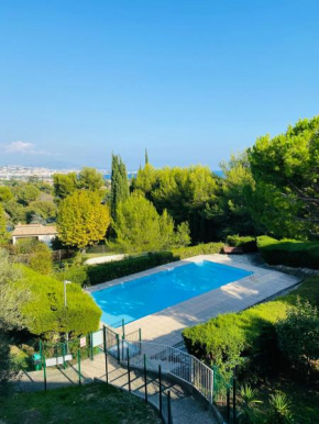 Appartement côte d’Azur Plage - piscine - tennis